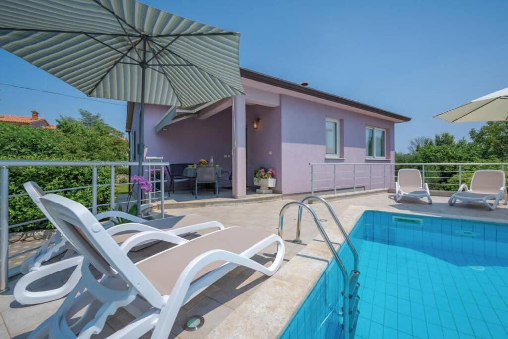 לאבין Adorable Holiday House Lilla-With Pool-Near Old Town Labin מראה חיצוני תמונה