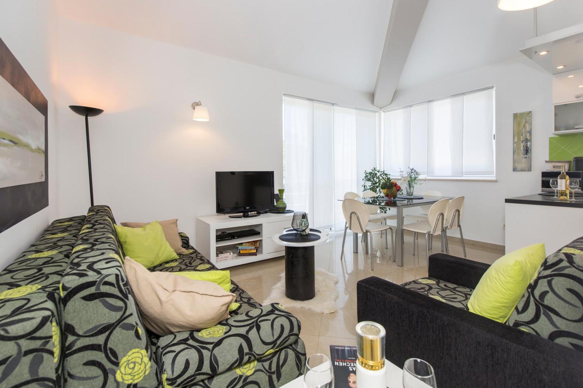 לאבין Adorable Holiday House Lilla-With Pool-Near Old Town Labin מראה חיצוני תמונה